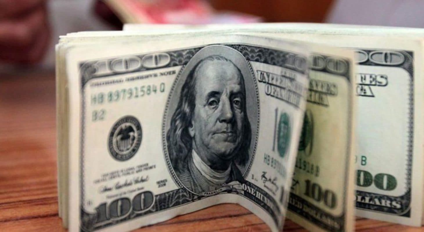 Dolların sabaha olan rəsmi məzənnəsi AÇIQLANIB
