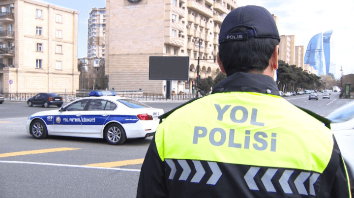 Yol polisi sürücülərə müraciət edib
