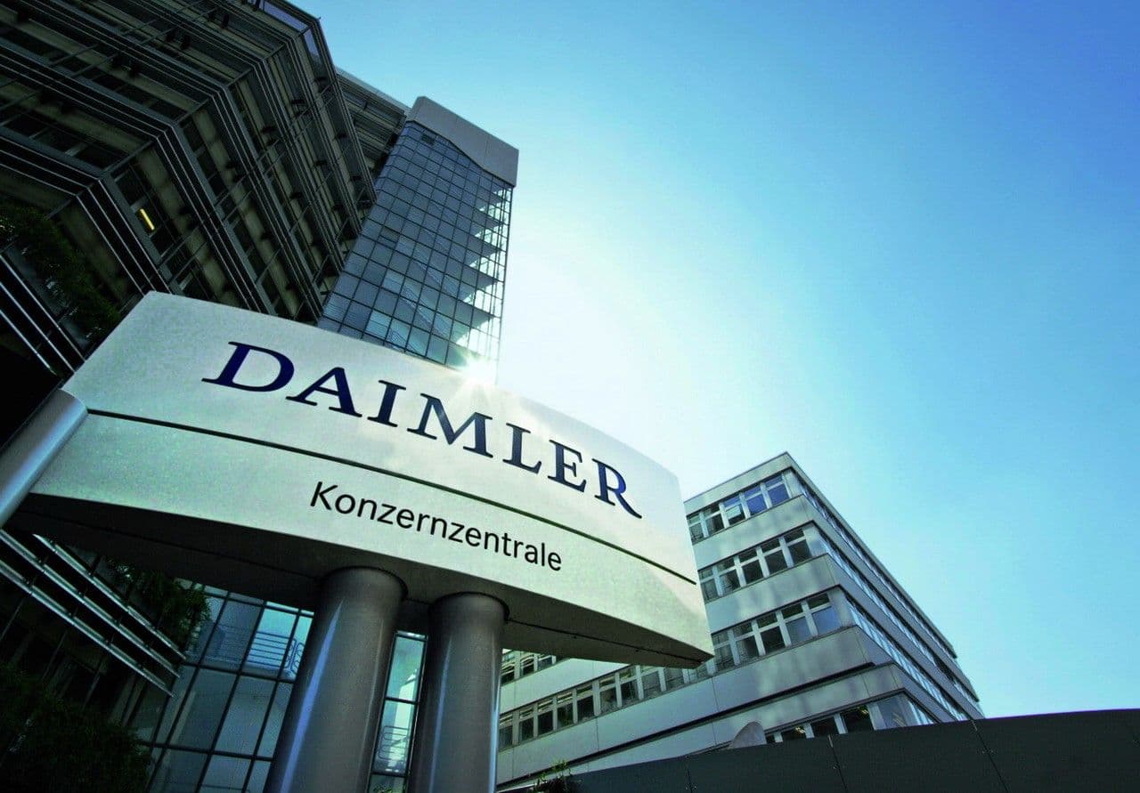Daimler iki müstəqil şirkətə bölünür