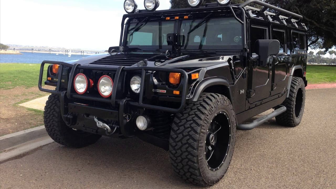 Qara bazarda ikinci əl Hummer-lərin QİYMƏTLƏRİ