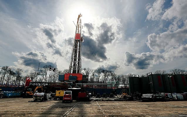 Brentin qiyməti 62 dolları ötdü
