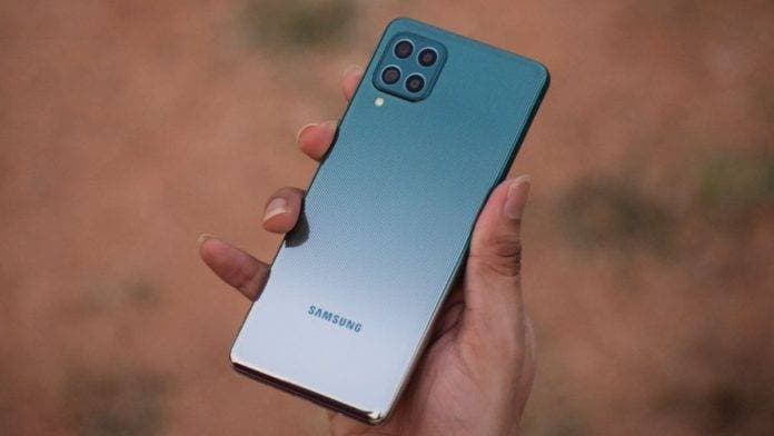 Samsung yeni Galaxy F62 telefonunu təqdim edib
