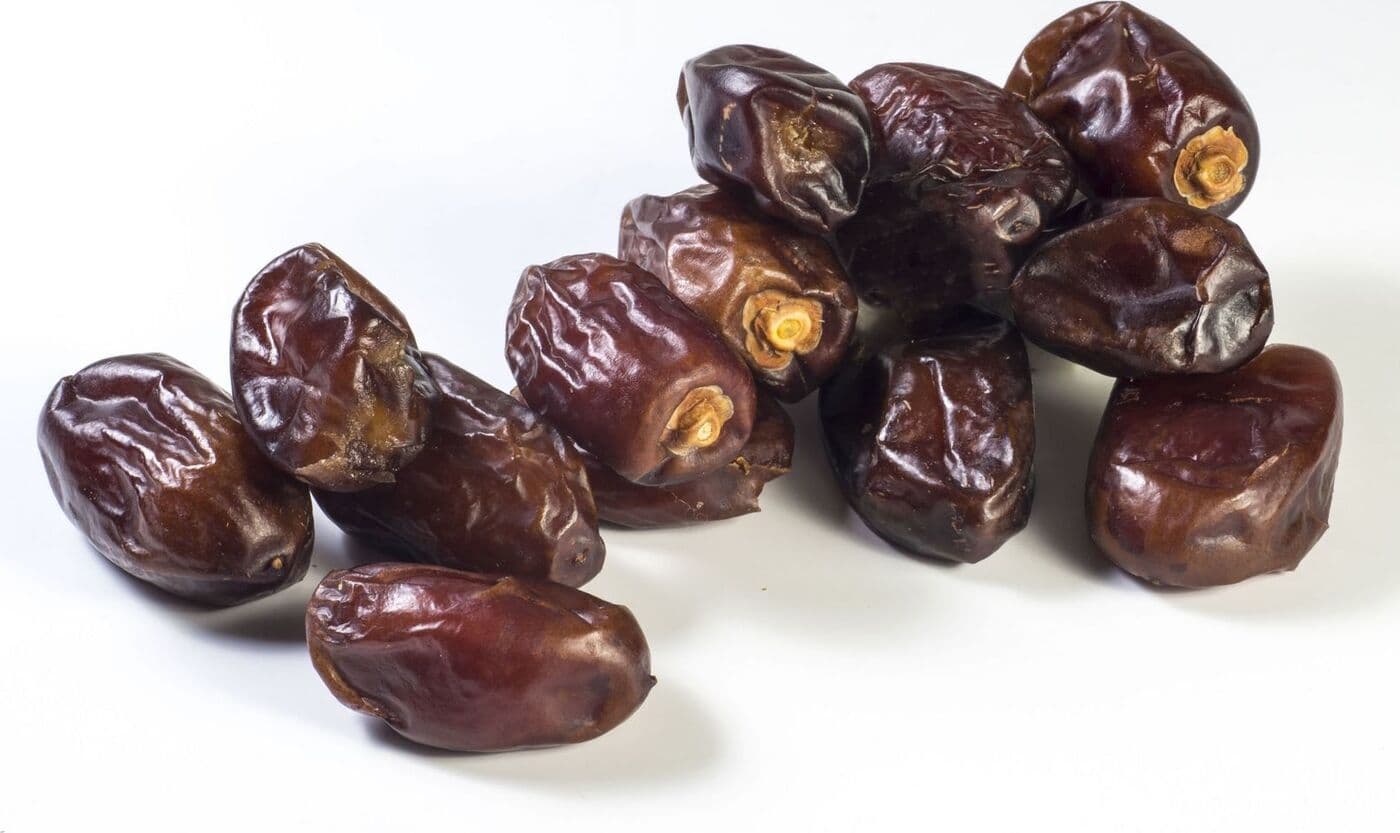 Azərbaycana İraqdan idxal edilən quru xurma yararsız hesab edilib