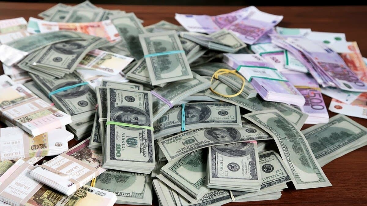 Azərbaycan Mərkəzi Bankı rəsmi valyuta məzənnələrini AÇIQLAYIB