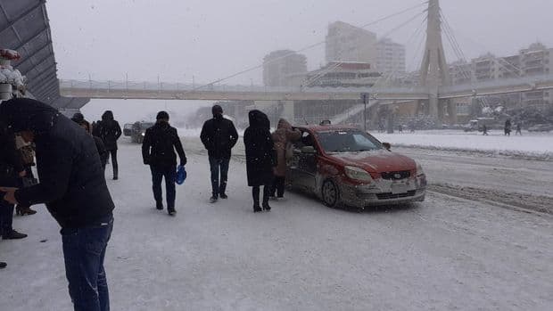 Dövlət Xidmətindən qarlı hava şəraiti bağlı işəgötürənlərə XƏBƏRDARLIQ