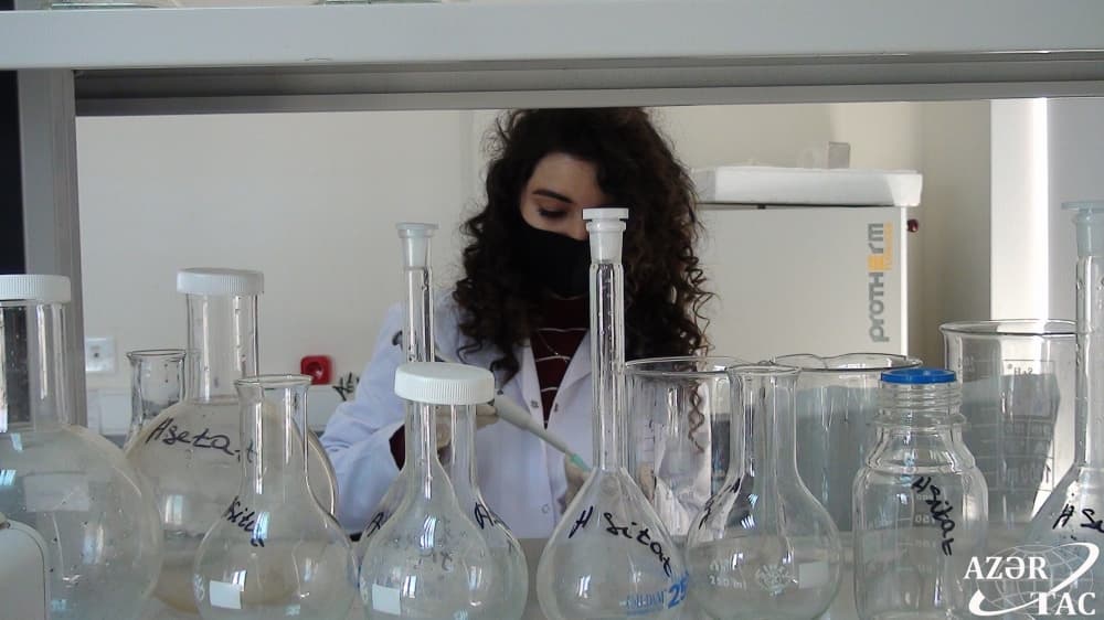 Aqrokimya laboratoriyasından REPORTAJ