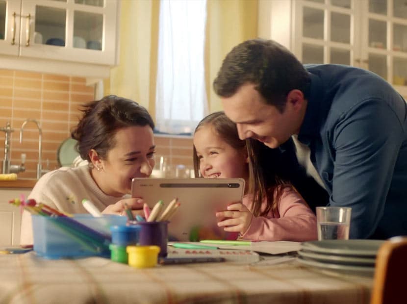 Samsung-dan ana və atalara – ÇAĞIRIŞ - VİDEO