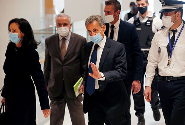 Nikola Sarkozi həbs edildi