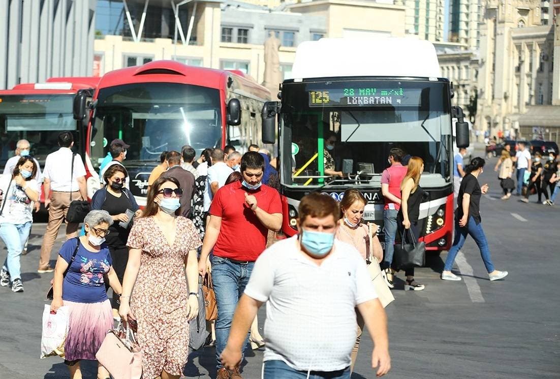 Bakının ictimai nəqliyyatında daşıyıcıların sayı ötən il 22% azalıb