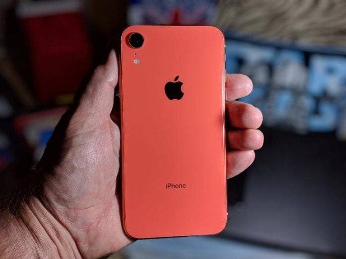 “Apple” “iPhone” istehsalı planını 20%-dən çox azaldır