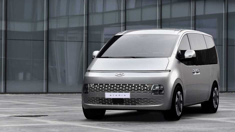 Hyundai yeni minivenini nümayiş etdirib - FOTO