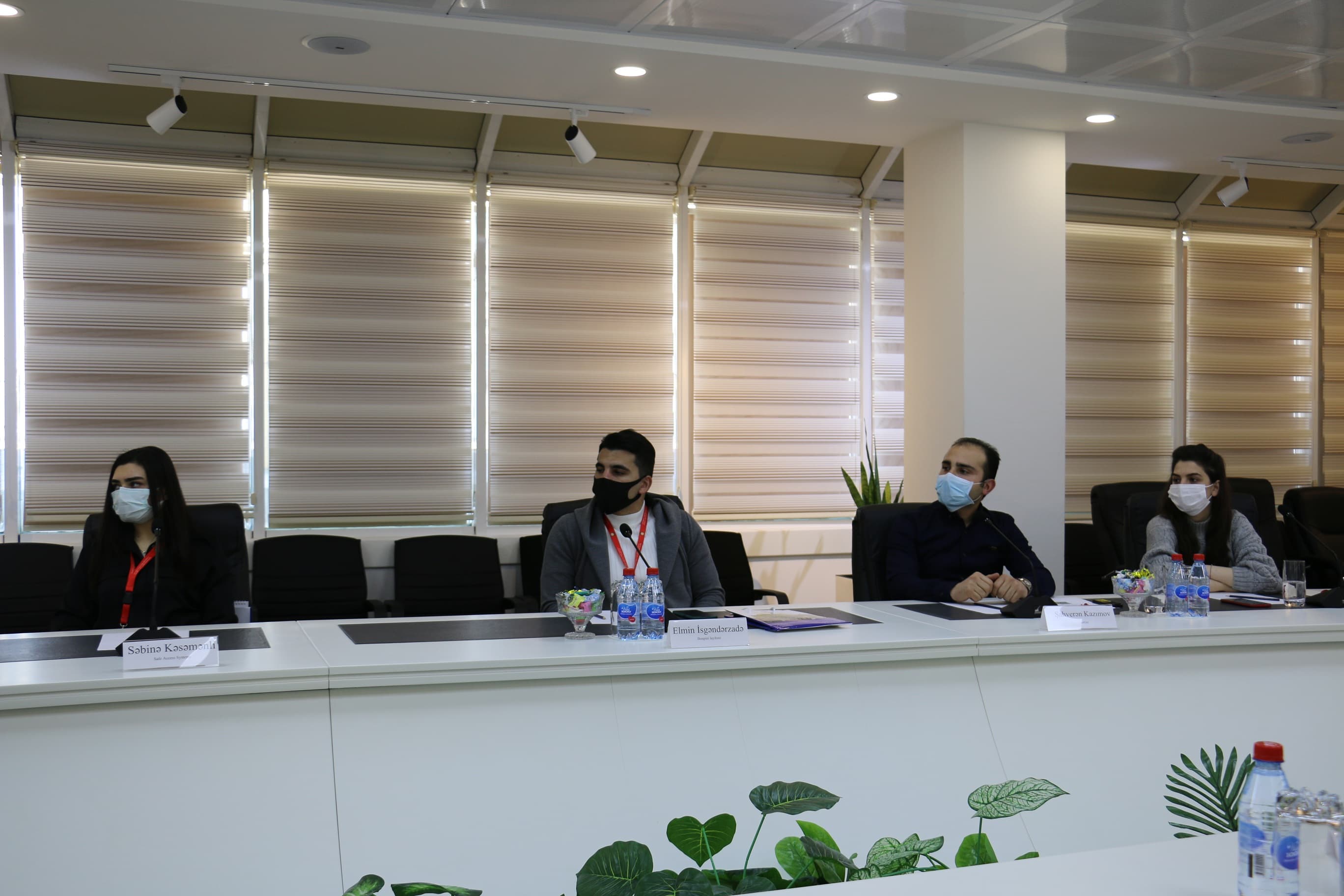 EnterpriseAzerbaijan.com portalında startapçılarla görüş