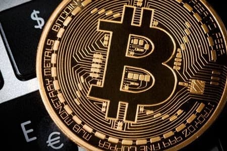 Bitkoin 400 min dollara qədər bahalaşa bilər