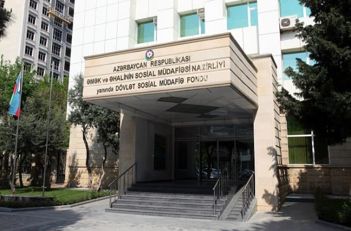 Fevralda xüsusi şərtlərlə əmək pensiyası alanların sayı açıqlandı
