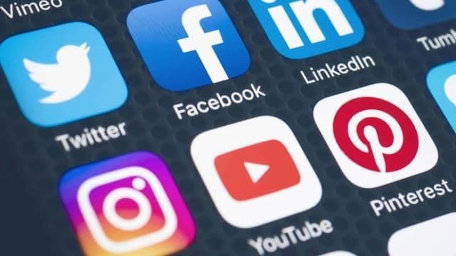Azərbaycanda "Twitter" və "YouTube" istifadəçilərinin - Fəallığı Artıb