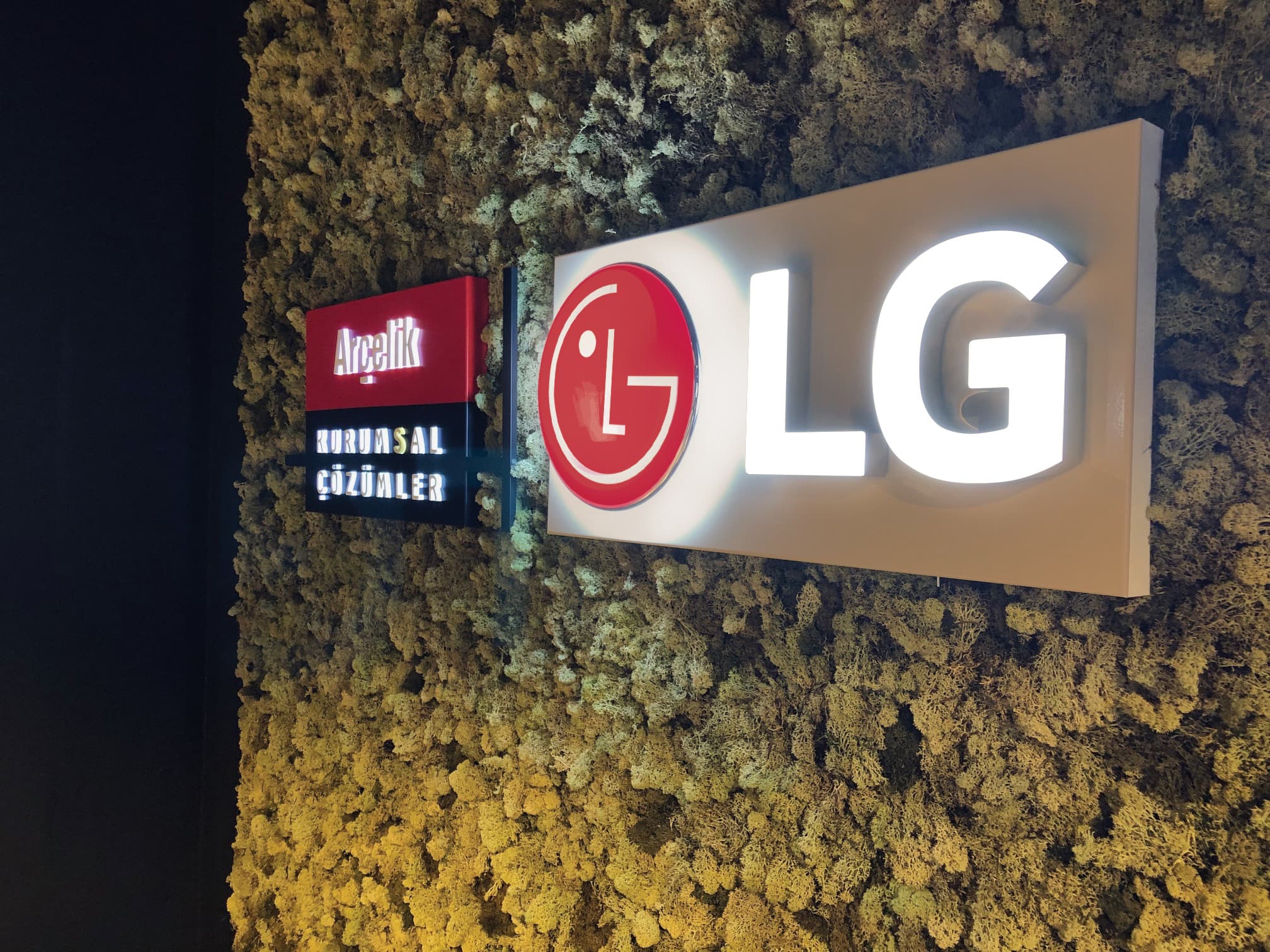 LG smartfon bazarından birdəfəlik gedir – 4,5 milyard dollarlıq ziyan