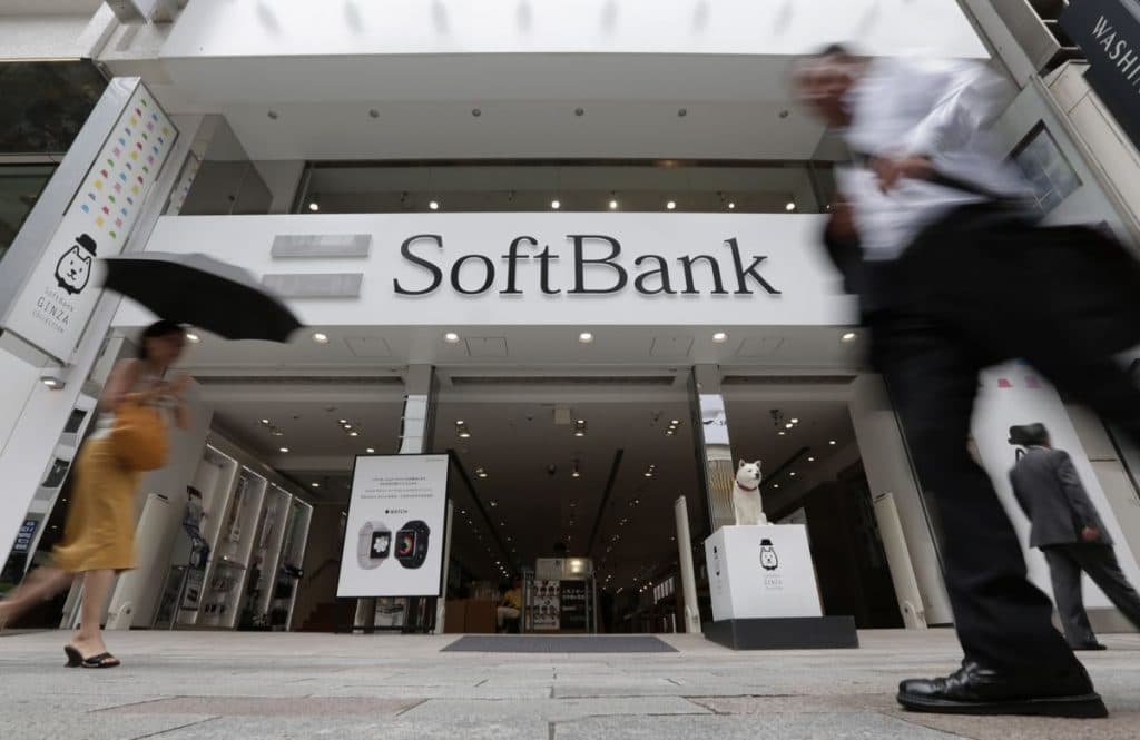 SoftBank-dan 2,8 milyard dollarlıq satınalma