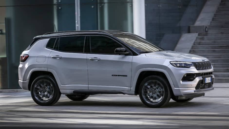 Avropada satılan yenilənmiş Jeep Compass modeli təqdim olunub