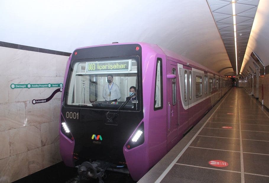 Metroda mobil telefonla ödəniş nə vaxt olacaq? - AÇIQLAMA
