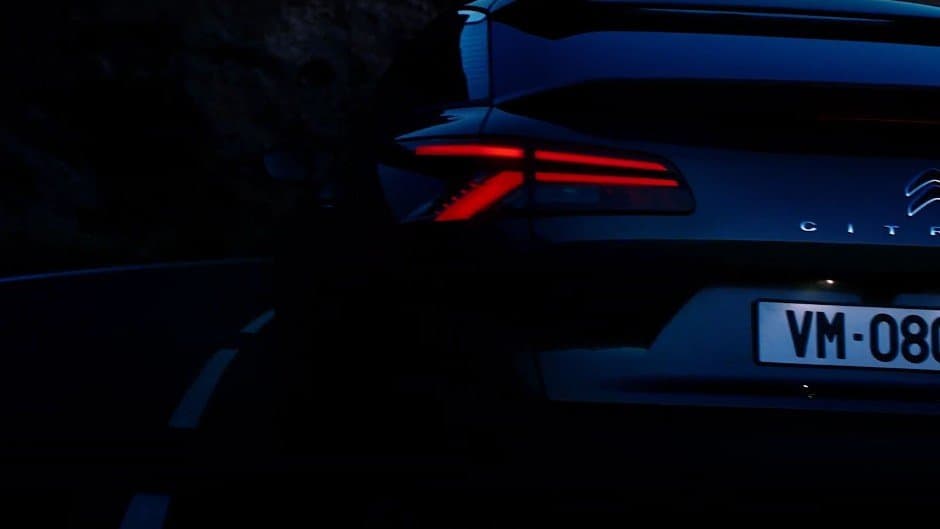 Citroen yeni modelinin görüntüsünü təqdim edib - VİDEO