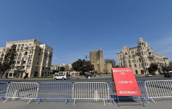 Bakı sakinlərinə küçəyə çıxmamaqla bağlı XƏBƏRDARLIQ