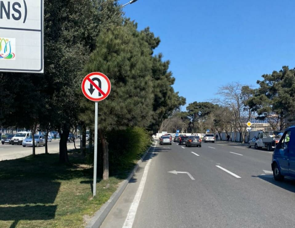 Bu küçədə geriyə dönən sürücülərə daha cərimə yazılmayacaq - FOTO