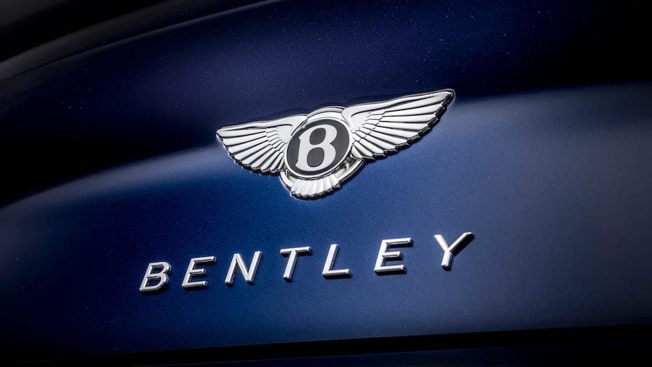 Bentley yeni modelini təqdim edib - FOTO