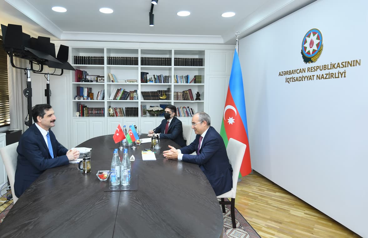 Mikayıl Cabbarov Türkiyənin Azərbaycandakı səfiri ilə görüşüb