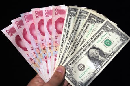 Yaponiyada dollar UCUZLAŞDI