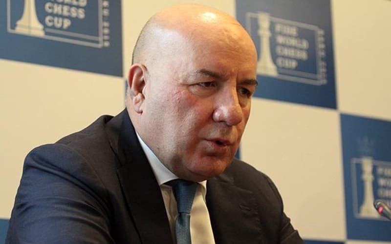 Elman Rüstəmov: Çətinliklərə baxmayaraq ötən il ölkəmiz üçün bütövlükdə uğurlu il olub