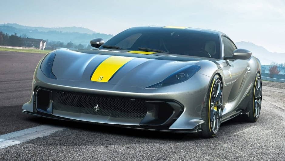 Ferrari xüsusi istehsal etdiyi modeli təqdim edib - FOTO