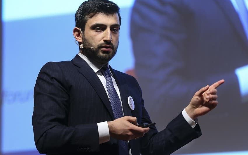 Selcuk Bayrakdar yeni hədəflərini açıqladı
