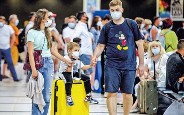 Türkiyədə küçəyə çıxma qadağası turistlərə şamil olunacaq? – AÇIQLAMA