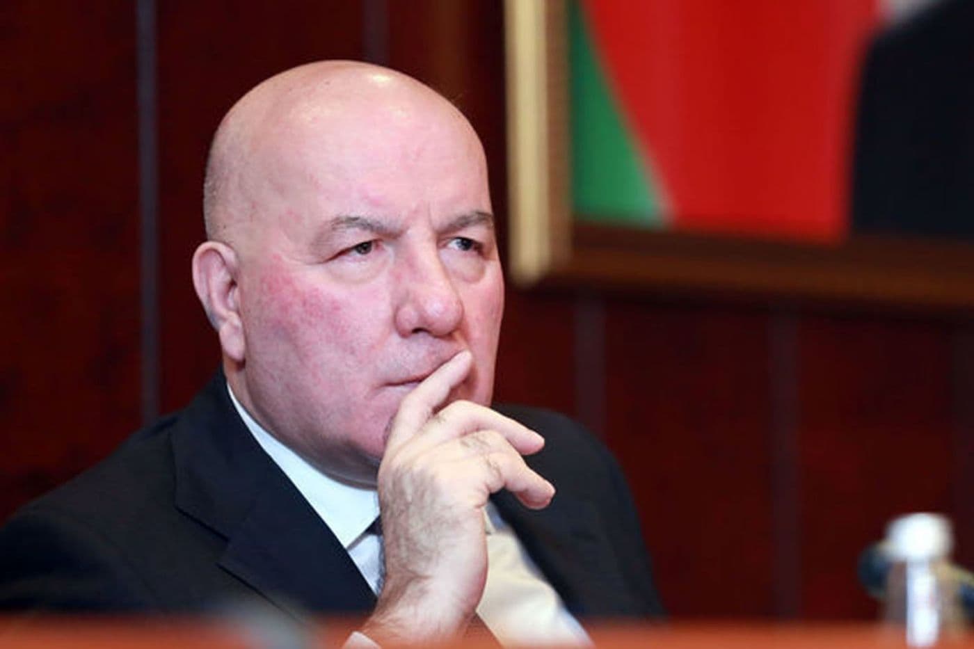Elman Rüstəmov: Uzunmüdətli kreditlər verməkdə banklar çətinlik çəkir