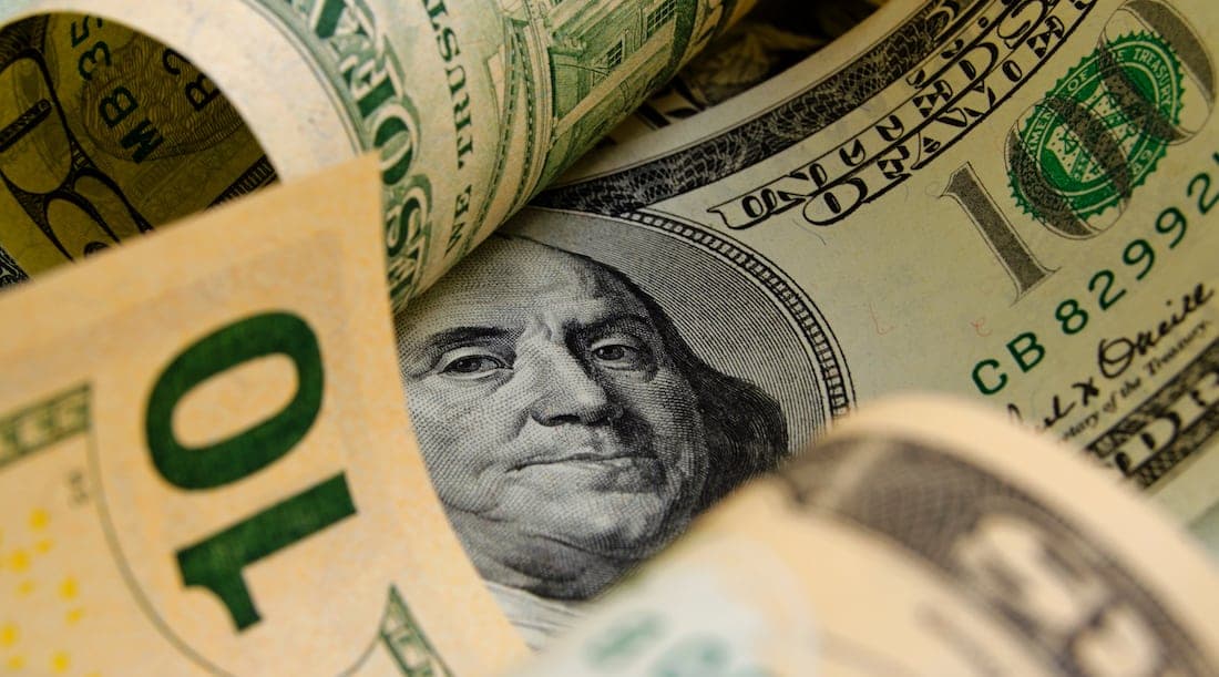 Dollar daha da zəifləyə bilər