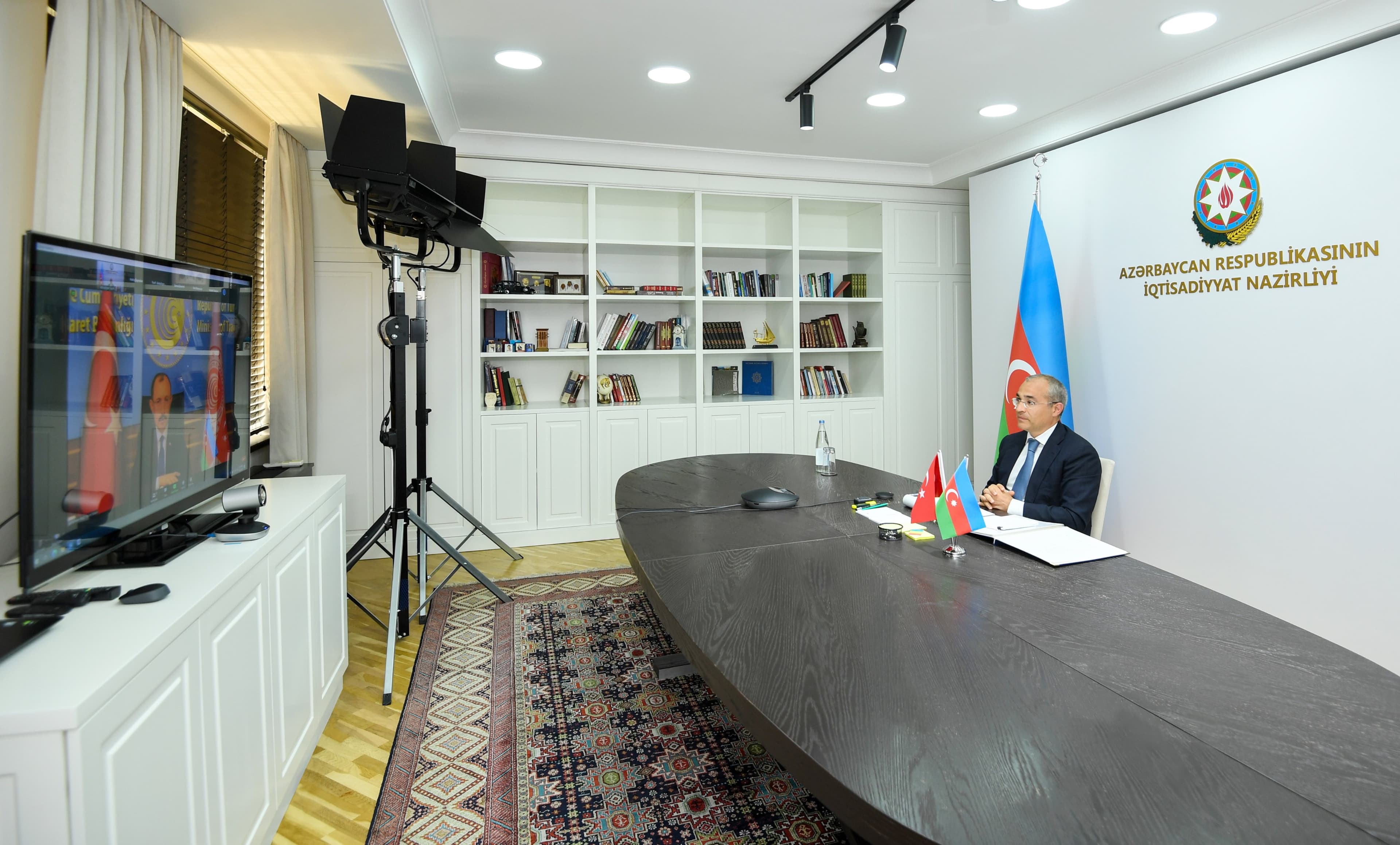Mikayıl Cabbarovdan investisiya əməkdaşlığı ilə bağlı AÇIQLAMA