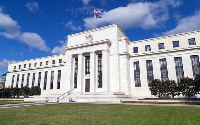 Amerika Mərkəzi Bankından dollarla bağlı VACİB QƏRAR