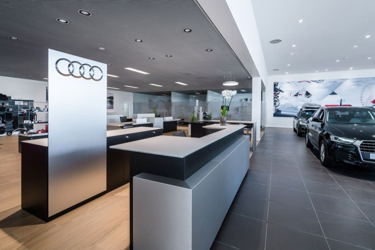 Audi şirkəti daxili yanma mühərrikləri ilə vidalaşır