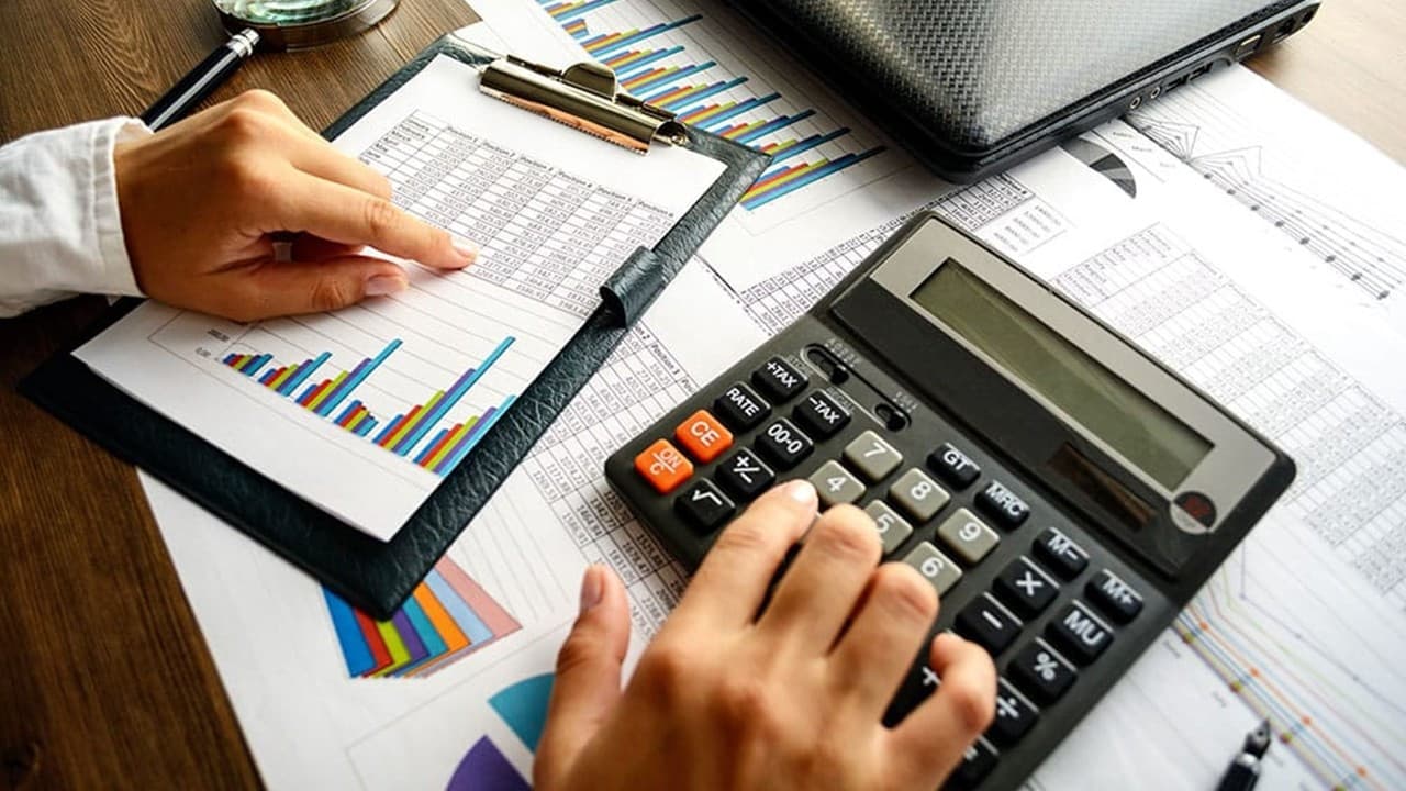 Azərbaycanda kimlər riskli vergi ödəyiciləri hesab olunur?