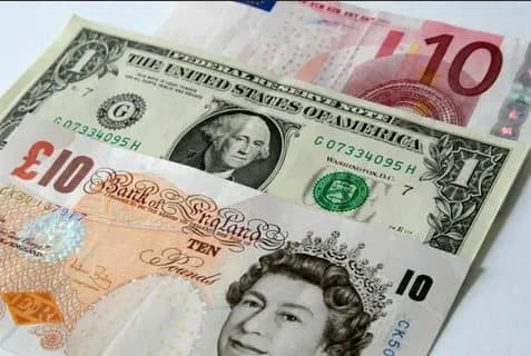 Avro və sterlinq dollar qarşısında çox UCUZLAŞDI