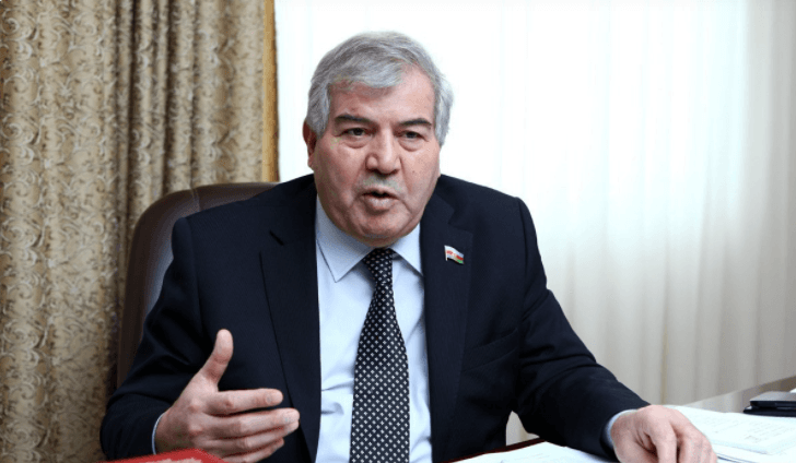 Deputat əlillərə daha asan xidmət göstərilməsi ilə bağlı təklif verib