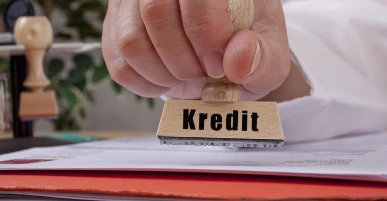 Azərbaycanda bir adamın nə qədər kredit borcu var?-MƏBLƏĞ