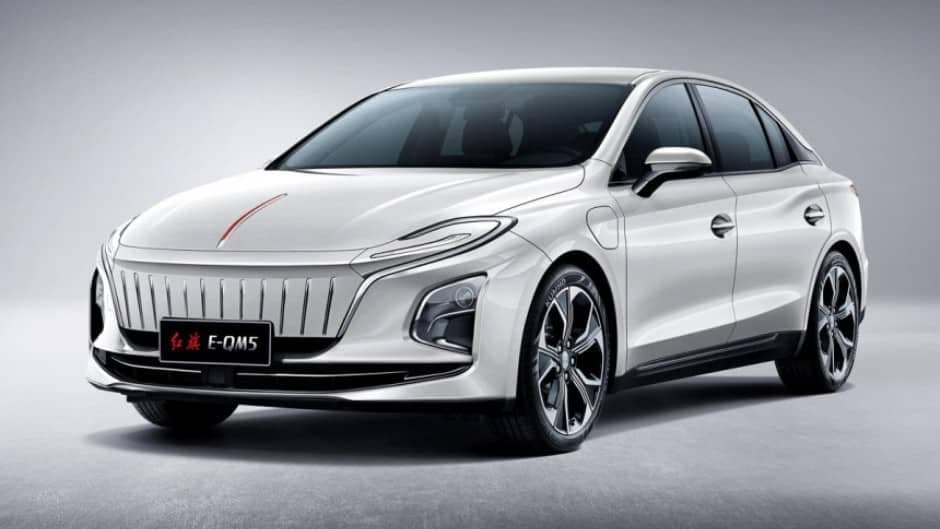 Hongqi yeni elektrik sedanını təqdim edib - FOTO