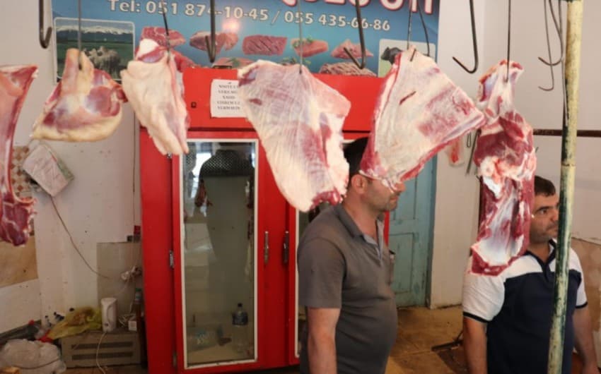 Bakıda daha 10 qanunsuz heyvan kəsimi məntəqəsi aşkarlandı