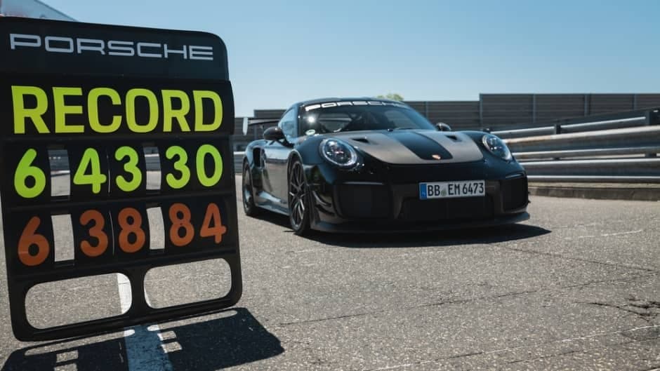 Porsche 911 yenidən rekord burdu