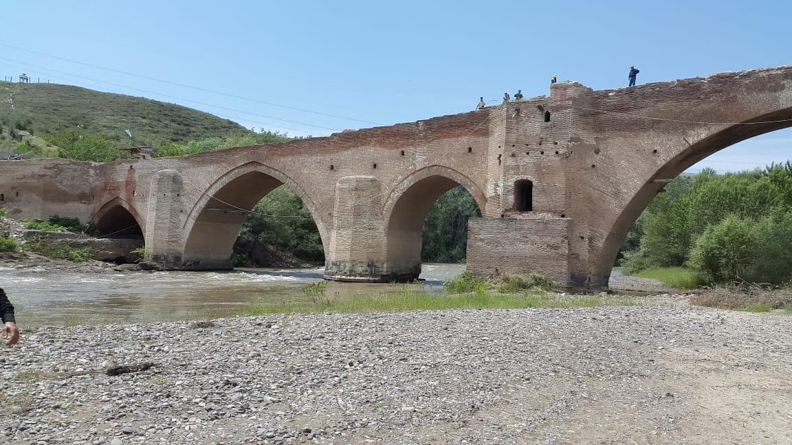 Azərbaycan və Gürcüstan Qırmızı körpünü birgə bərpa edəcək