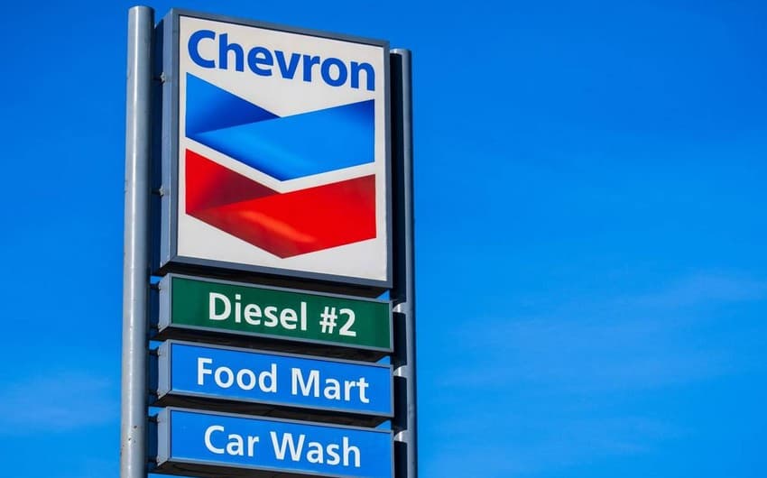 “Chevron”un 5,5 milyard dollarlıq maliyyə itkisi 2019-cu ildəki mənfəətini üstələyir