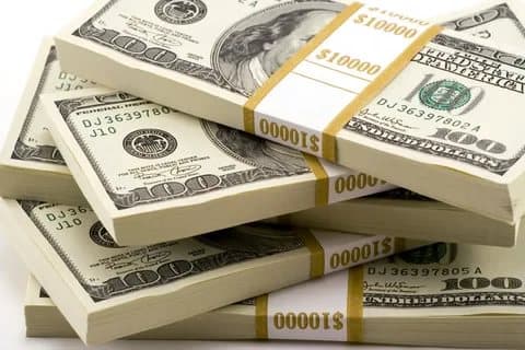 Dolların sabaha olan rəsmi məzənnəsi AÇIQLANIB