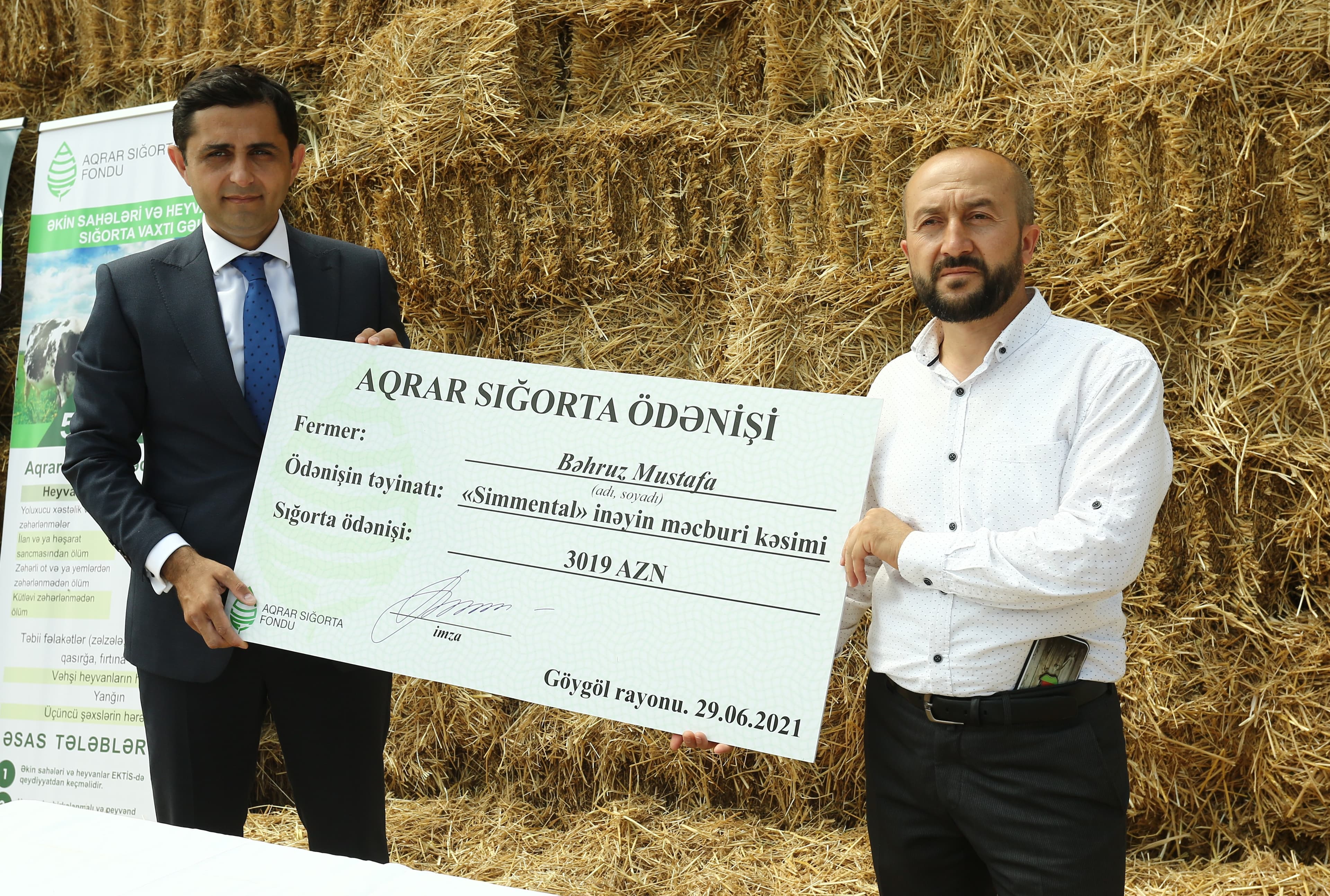 150-200 manat ödənildiyi halda, fermer 5000 manatdan artıq vəsait əldə edib - MÜSAHİBƏ