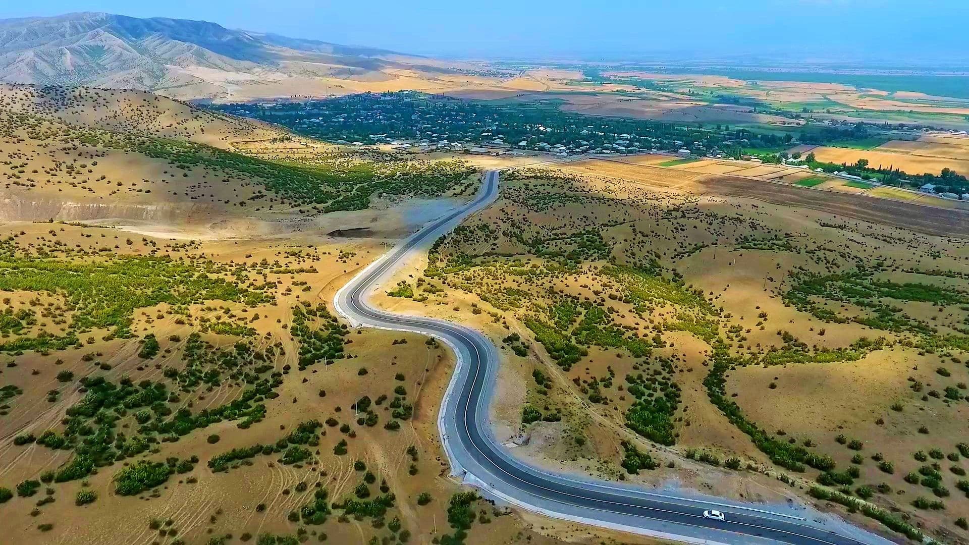 Şəki və Yevlaxda dörd kəndin yolu əsaslı şəkildə yenidən qurulub